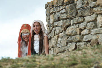 Detall dels temples ibers amb imatge de la pista de la gimcana